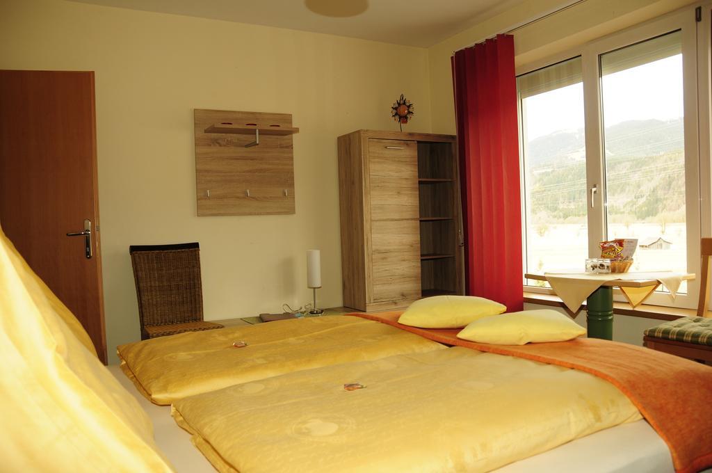 Hotel Garni Zerza Tröpolach Dış mekan fotoğraf