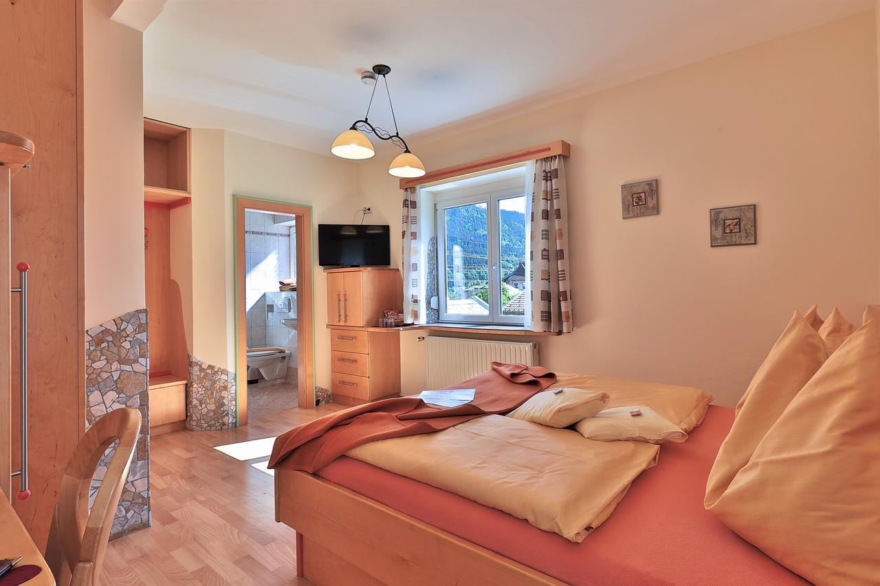 Hotel Garni Zerza Tröpolach Dış mekan fotoğraf