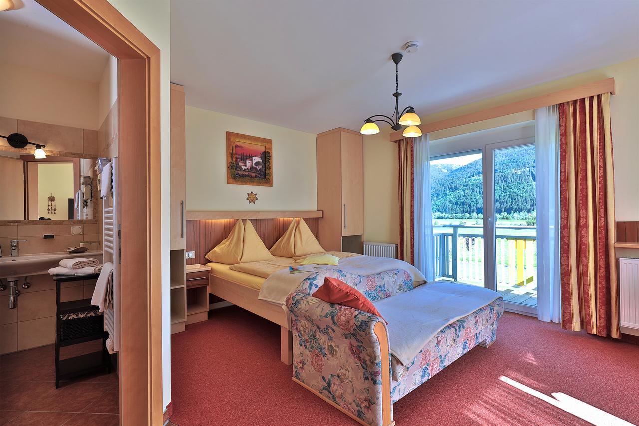 Hotel Garni Zerza Tröpolach Dış mekan fotoğraf